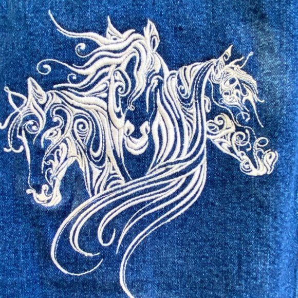 Shelly & Arnold Western Denim Jean Vest SZ S Custom Embroidered Horses Heads - Picture 3 of 6
